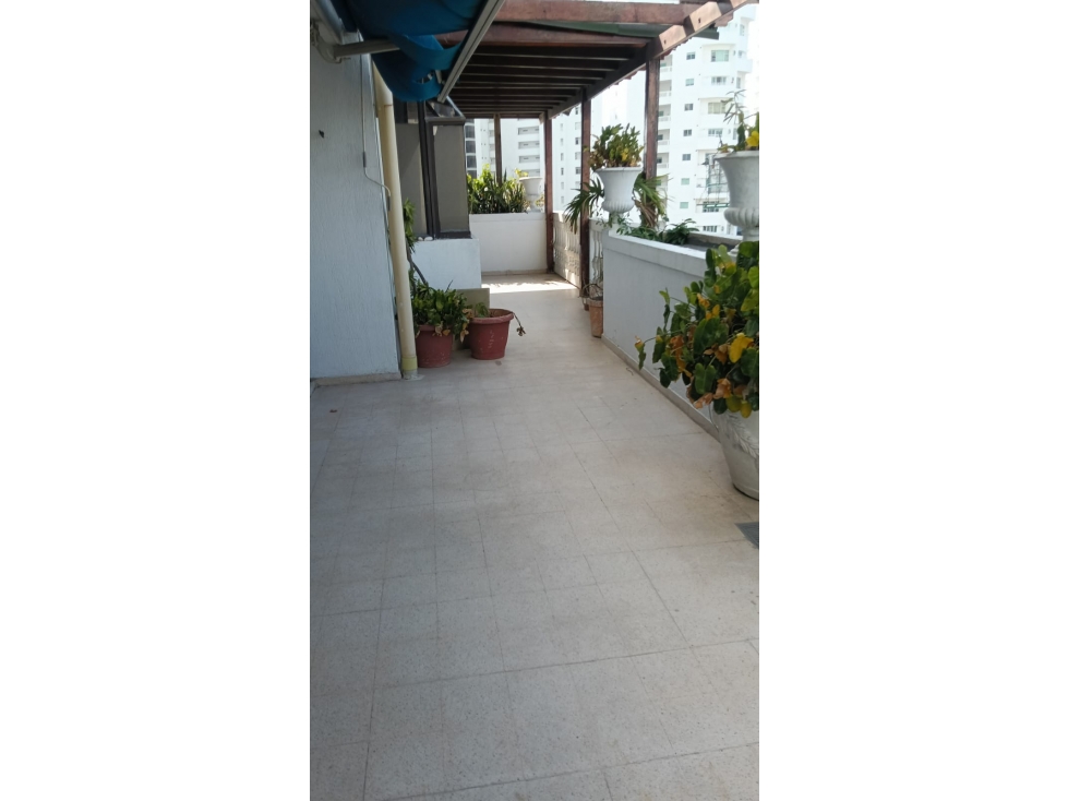 Arriendo Apartamento En Bocagrande — foto 2