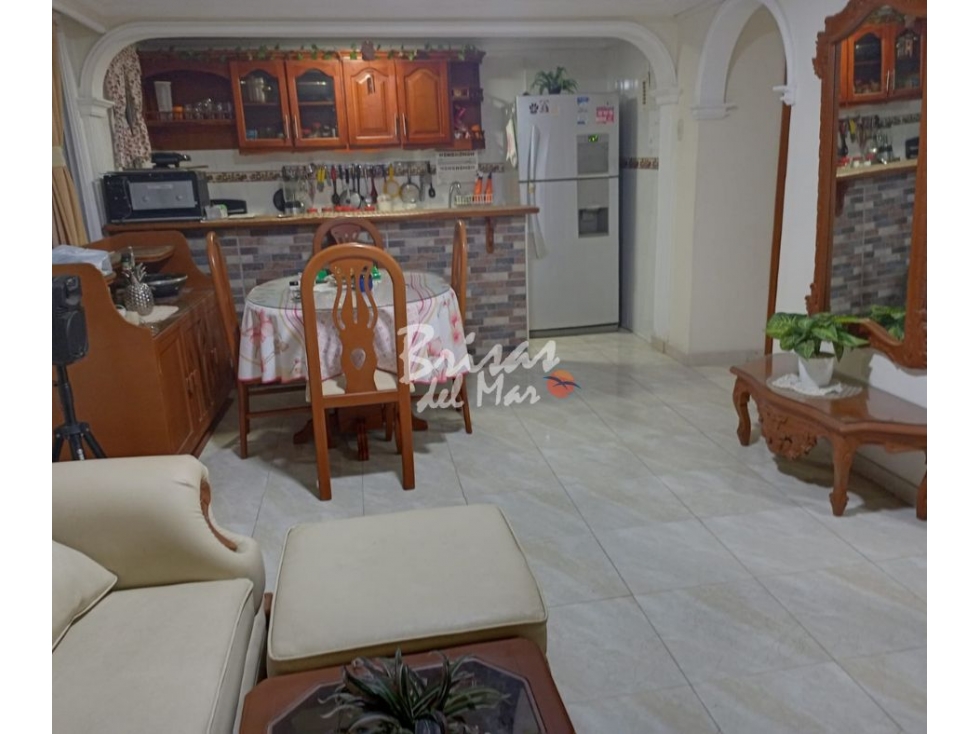 SE VENDE APARTAMENTO EN LA CASTELLANA — foto 2
