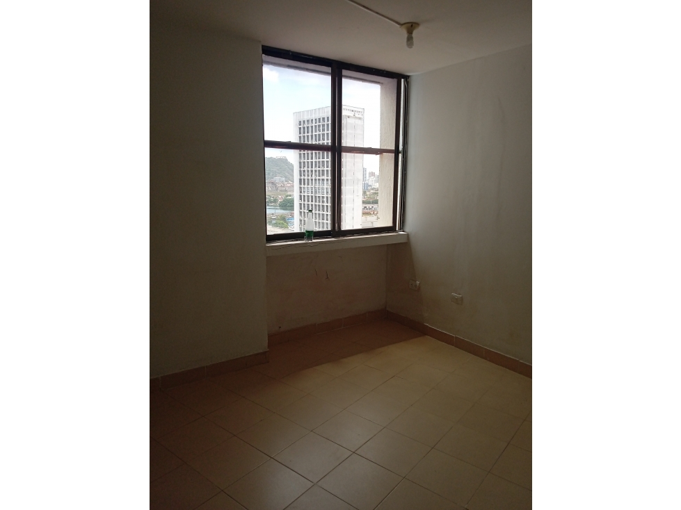 ARRIENDO OFICINA CENTRO — foto 3
