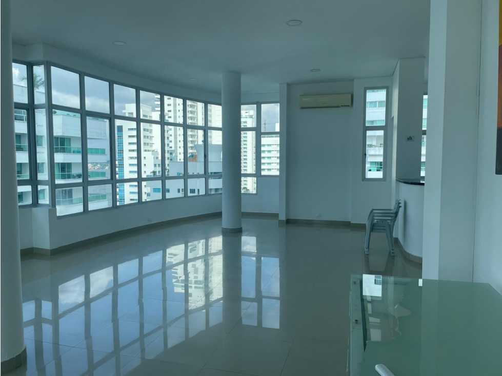 SE VENDE APARTAMENTO EN CASTILLOGRANDE