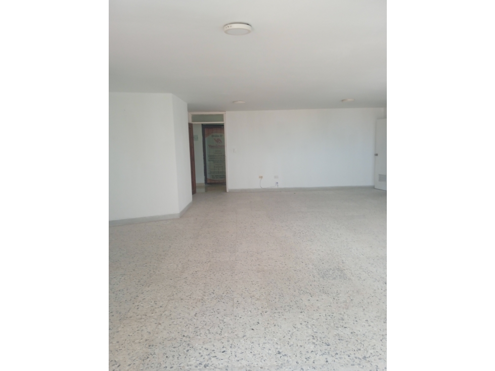 ARRIENDO OFICINA CENTRO — foto 4