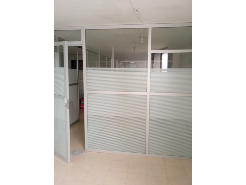 ARRIENDO OFICINA CENTRO — foto 4