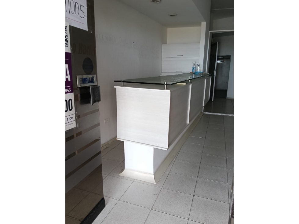 Arriendo Local En Bocagrande — foto 4