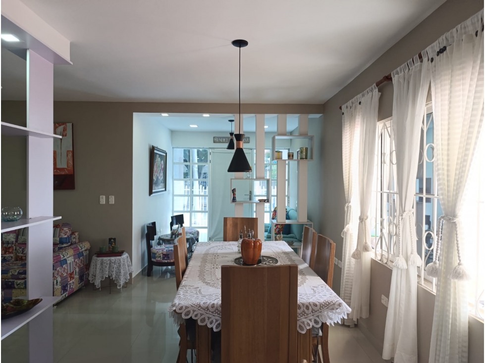 se vende casa en la urbanizacion las gavias — foto 4