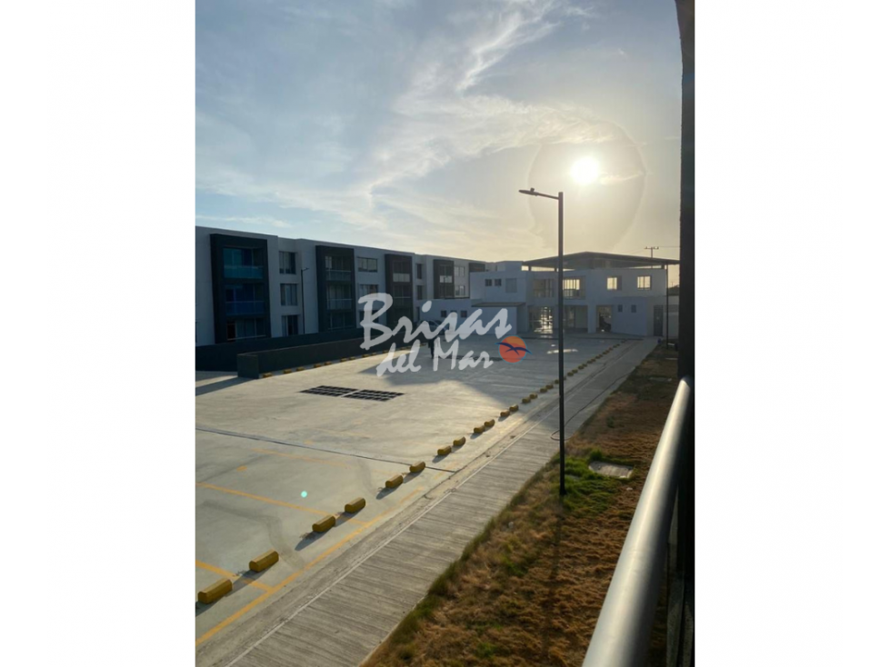 SE ARRIENDA APARTAMENTO AMOBLADO EN SERENA DEL MAR