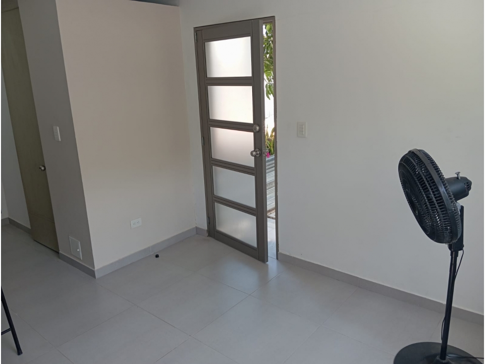Arriendo Apartaestudio en Villas del sol — foto 5
