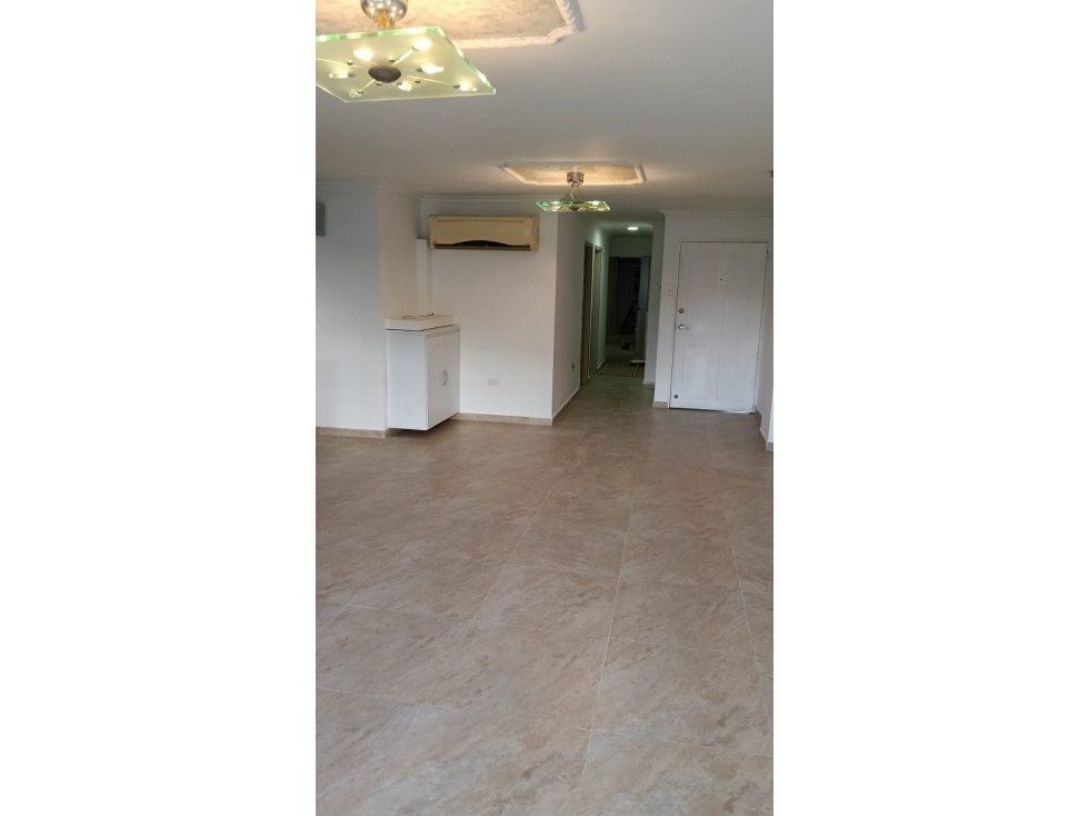 Arriendo Apartamento en Manga — foto 4