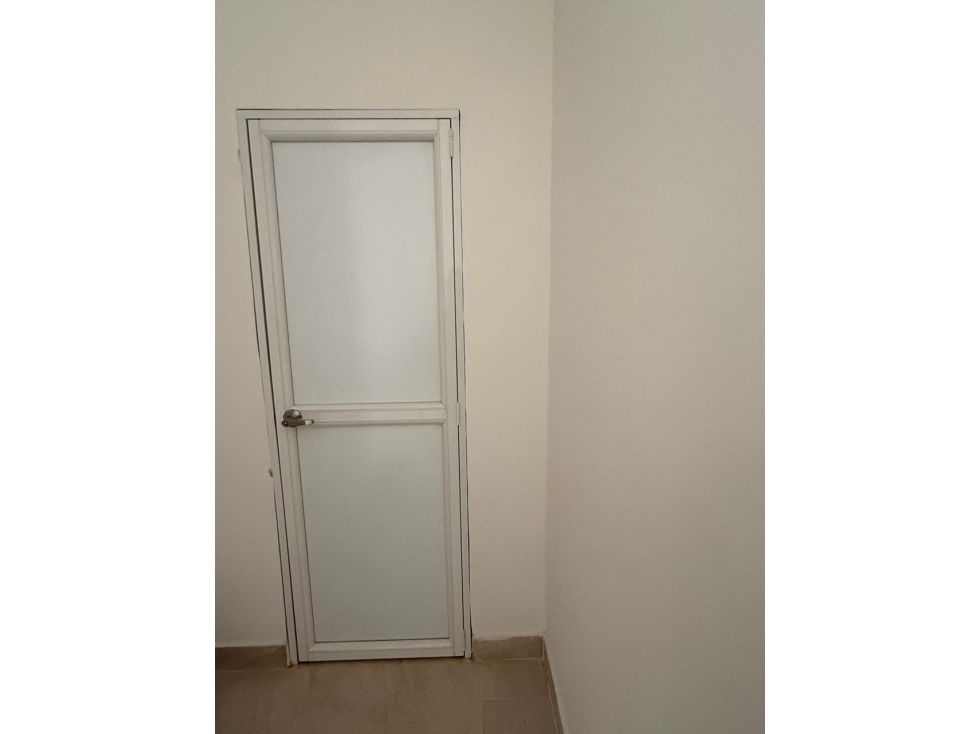 ARRIENDO LOCAL EN EL PIE DE LA POPA — foto 5