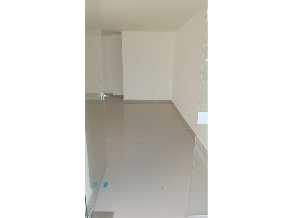 se vende local comercial con excelente ubicacion - 5
