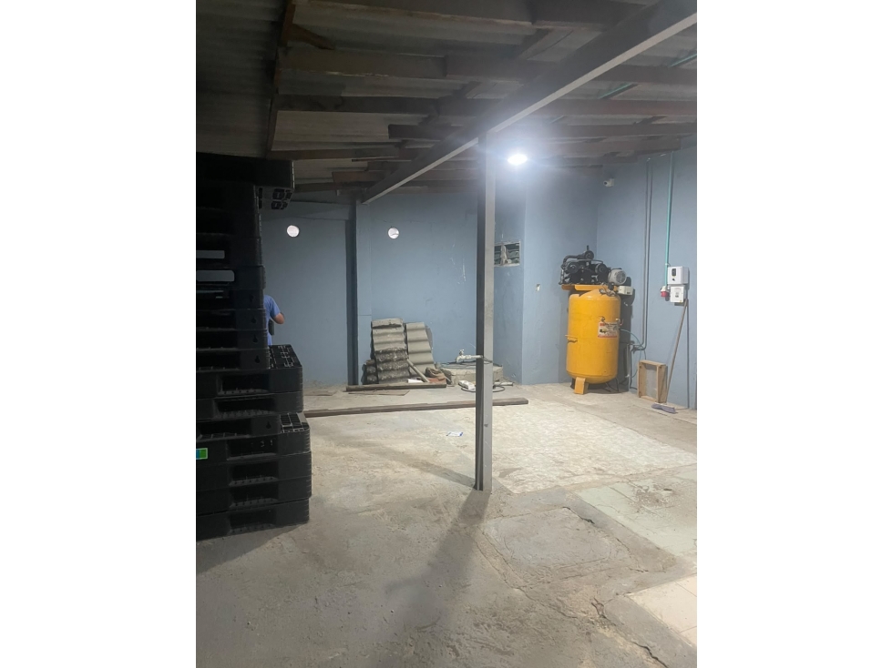 arriendo bodega en el bosque - 5