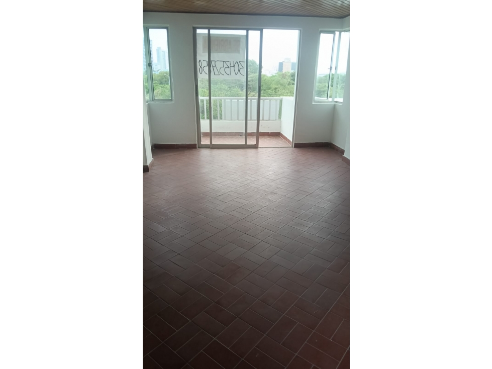 Arriendo Apartamento En El Pie De La Popa — foto 2