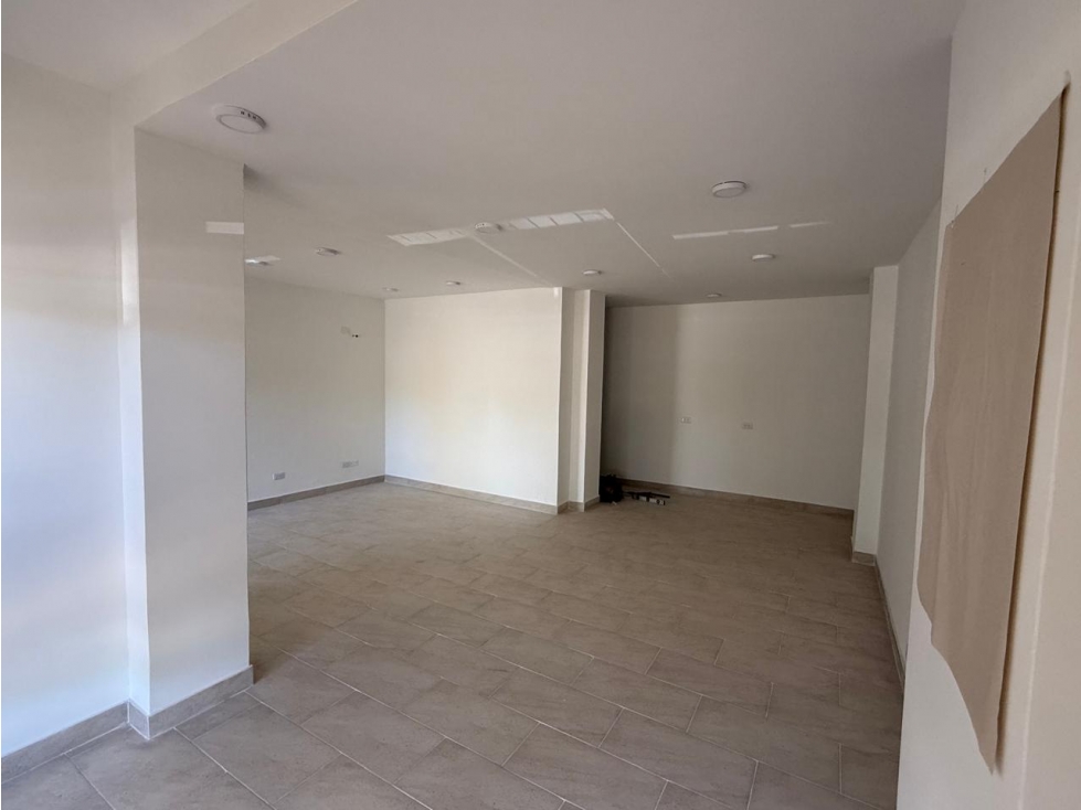 ARRIENDO LOCAL EN EL PIE DE LA POPA — foto 6