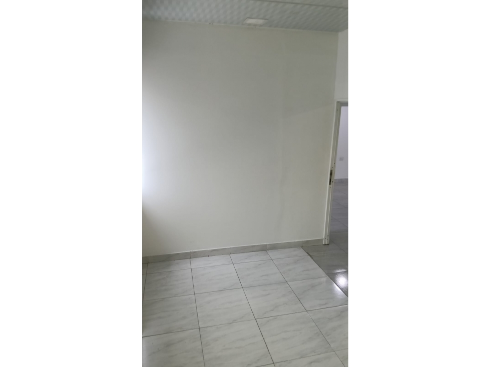 Arriendo Oficina en Manga — foto 6