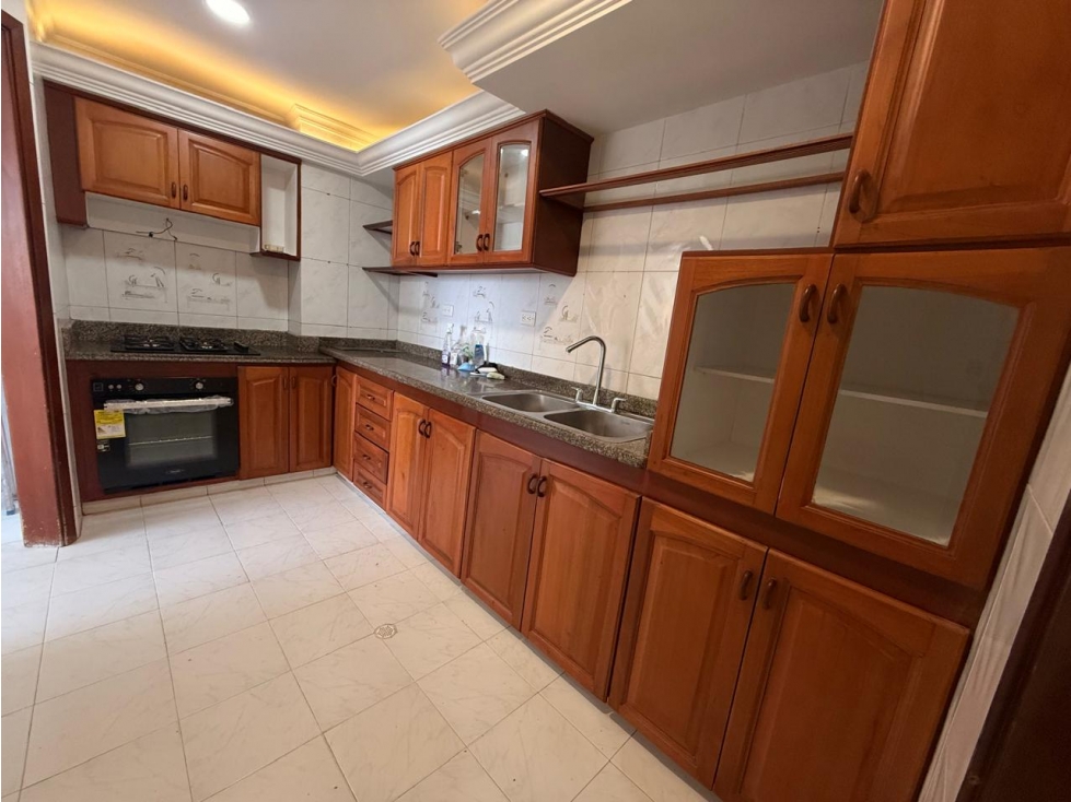 Arriendo Apartamento en Manga — foto 5