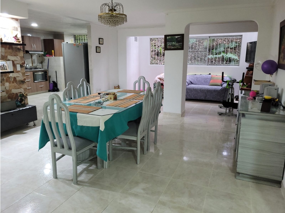 APARTAMENTO AMPLIO PRIMER PISO CONQUISTADORES — foto 5