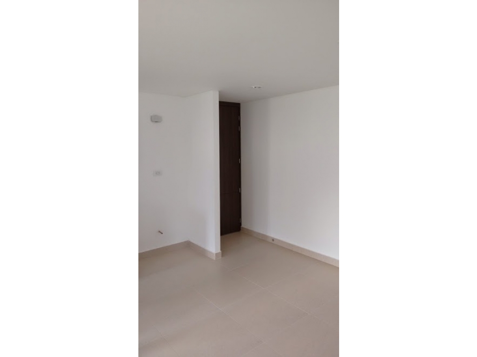 APTO PARA RENTA EN UNIDAD ARAMUS SABANETA — foto 3