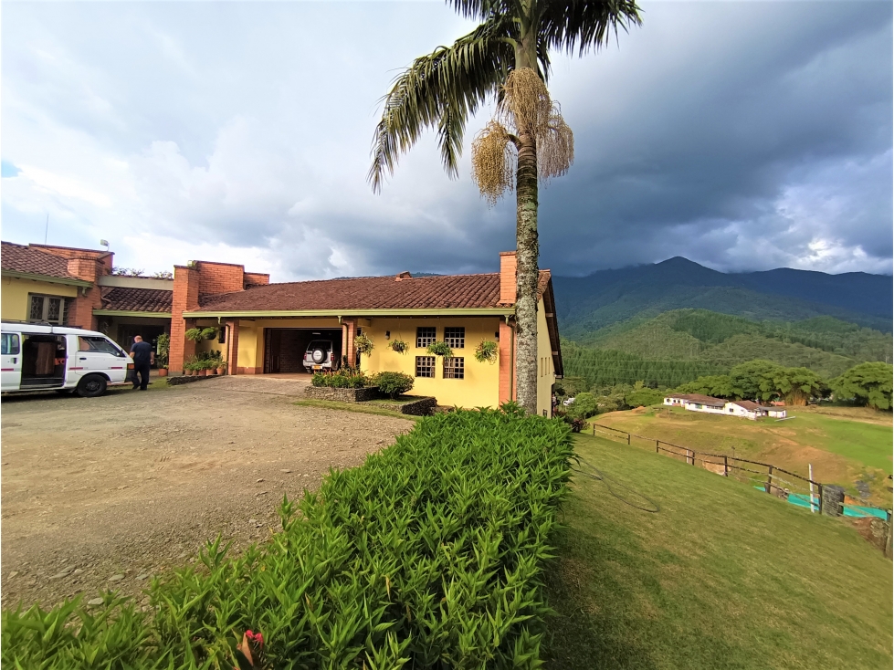 FINCA MULTIPROPÓSITO EN ZONA FRANCA CALDAS — foto 2