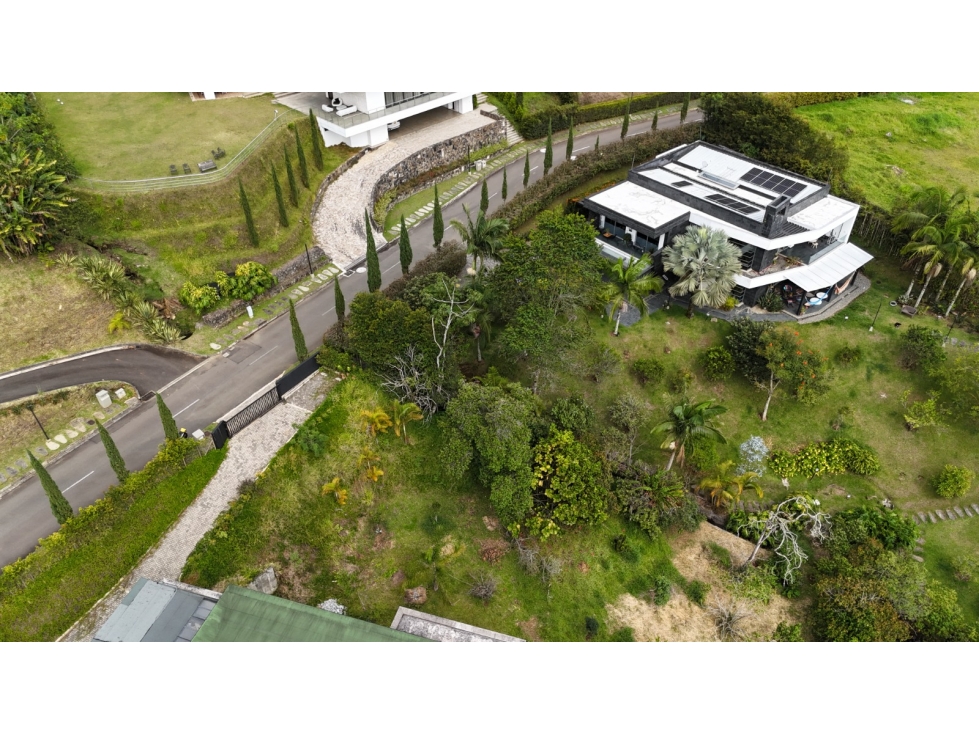*EXCLUSIVO LOTE 1600 MTS EN LAS PALMAS - 3