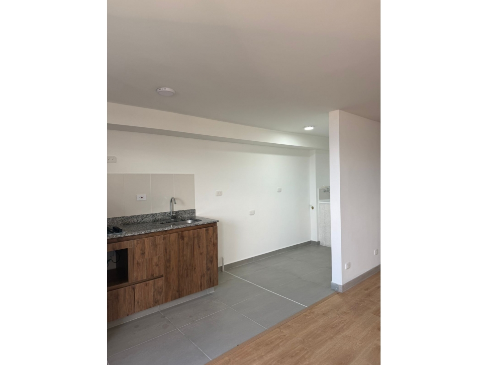 HERMOSO APARTAMENTO EN ENVIGADO LAS ANTILLAS PARA ESTRENAR — foto 3