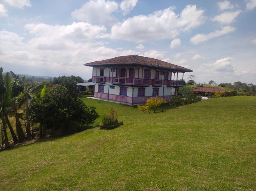 FINCA TURISTICA EN CIRCASIA - QUINDIO