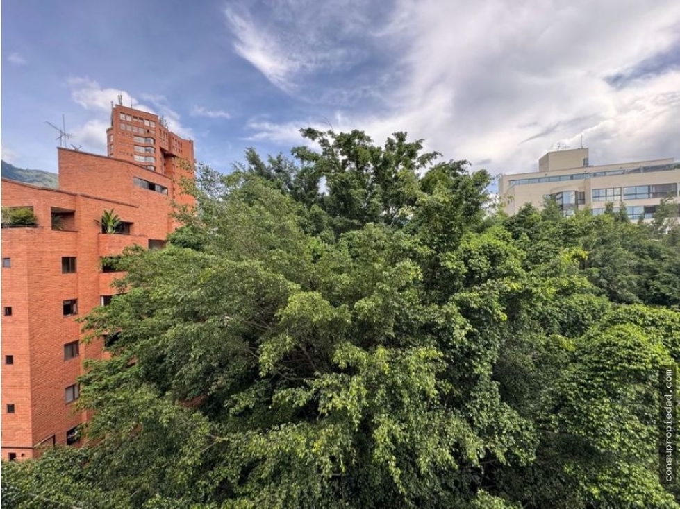 GRAN APARTAMENTO EN EL POBLADO - CERCA AL CLUB CAMPESTRE — foto 4