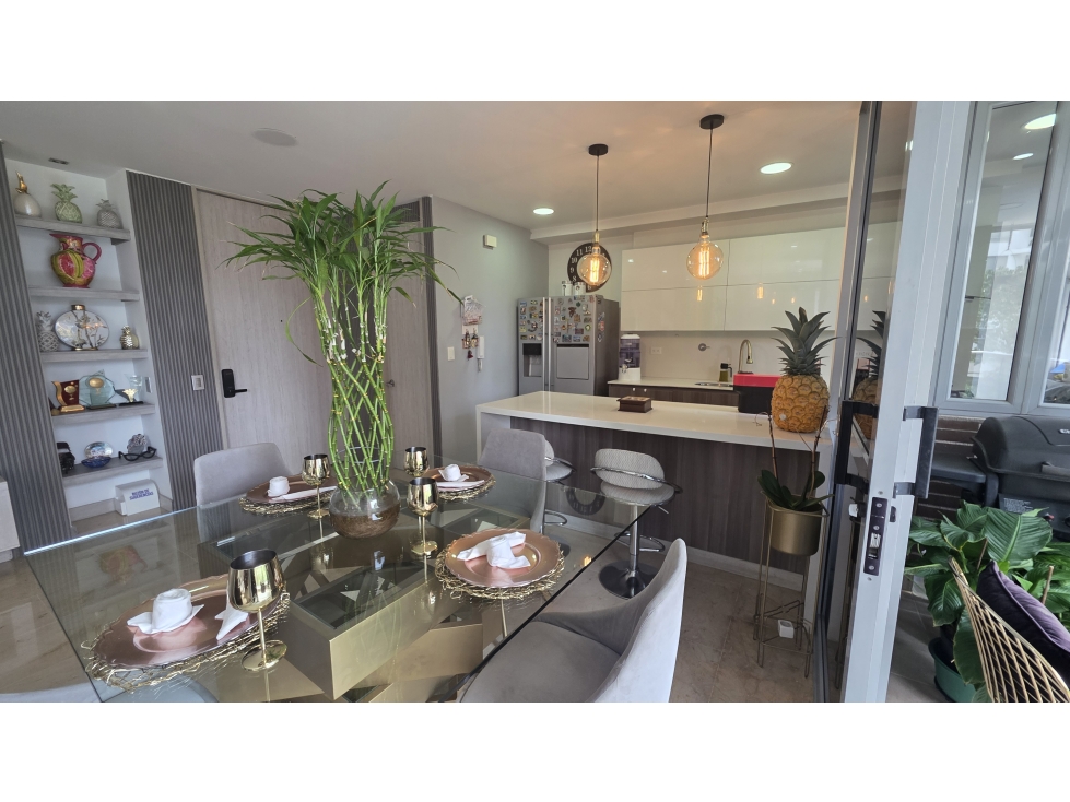 Hermoso Apartamento en Lalinde Poblado (OFERTA)