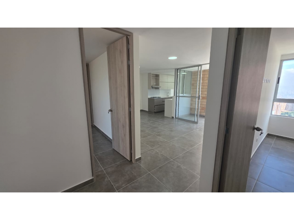 HERMOSO APARTAMENTO EN SABANETA - LAS LOMITAS — foto 5