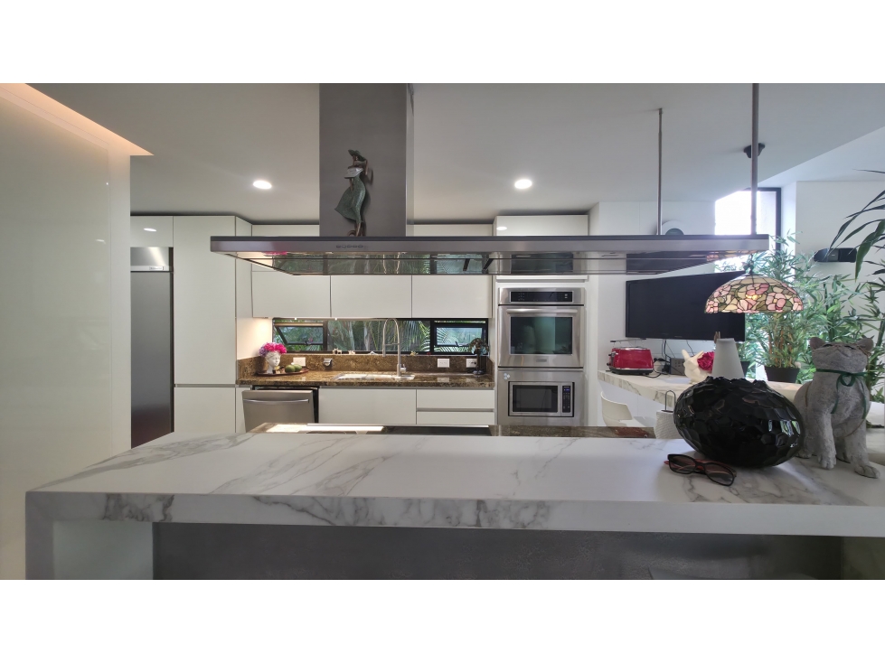 MARAVILLOSA CASA DE LUJO EN ENVIGADO EN CALLEJAS — foto 3