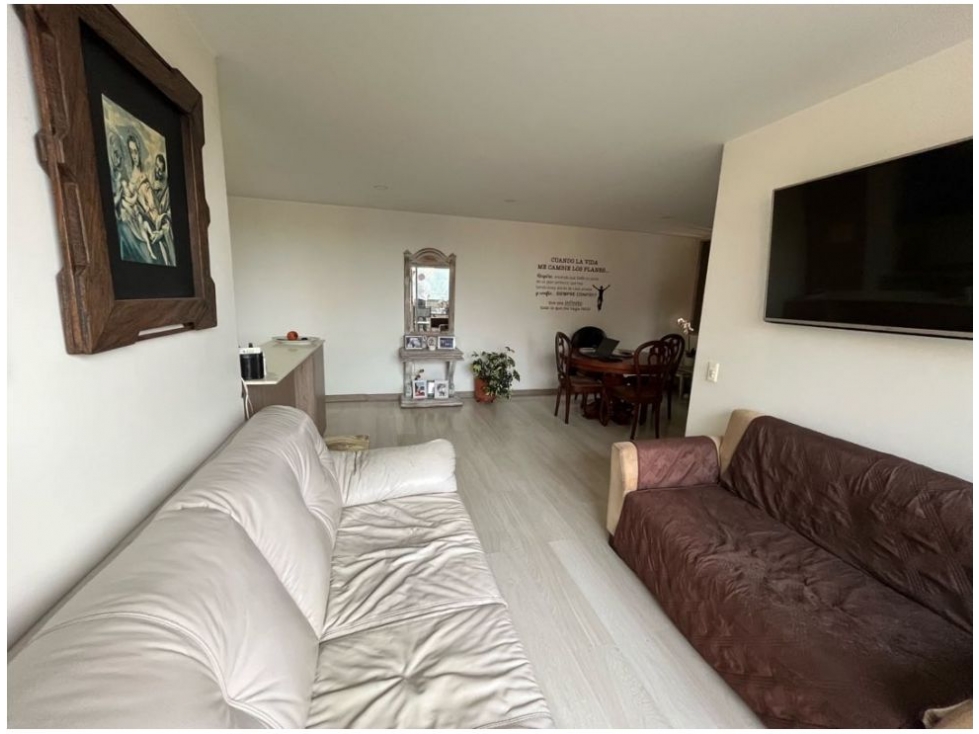 HERMOSO APARTAMENTO CAMINO VERDE ENVIGADO