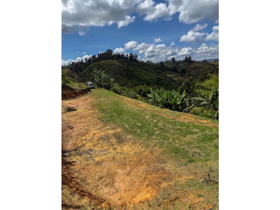 HERMOSOS LOTES CERCA AL PUEBLO - SAN VICENTE — foto 3