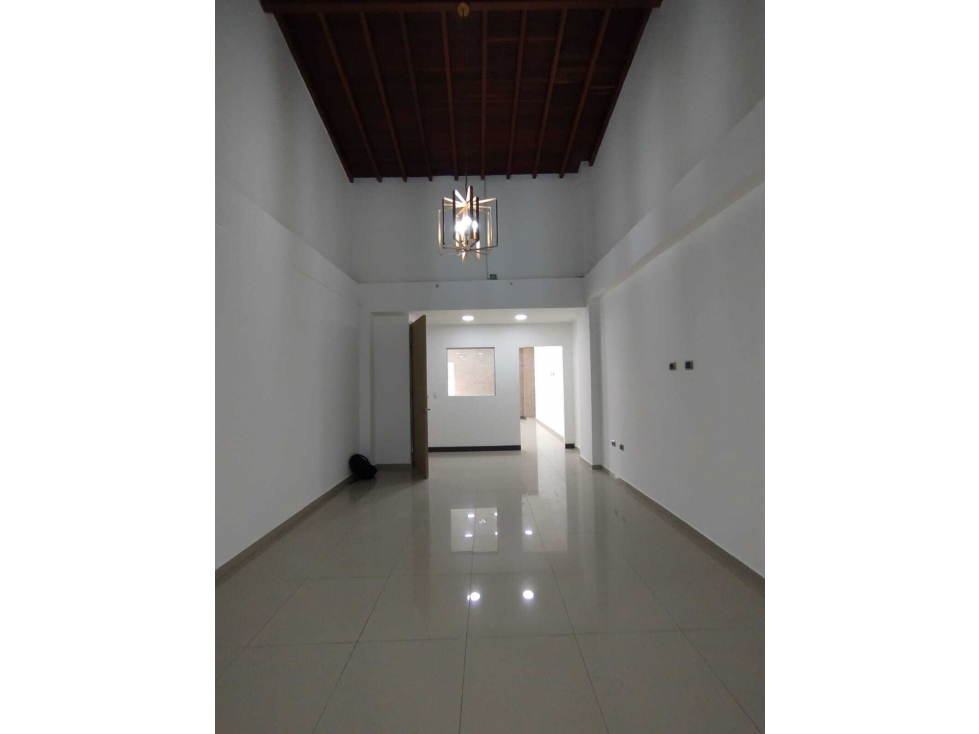 LOCAL 101 y 102 PRIMER PISO A 3 CUADRAS DEL PARQUE ENVIGADO — foto 4