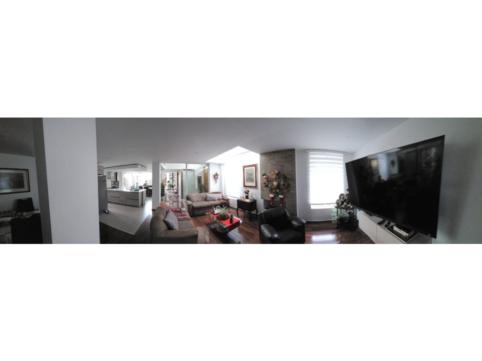 HERMOSA CASA EN ALTOS DEL ESCOBERO - EN ENVIGADO — foto 2