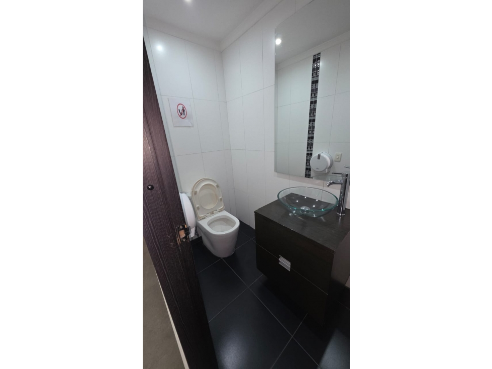 ÚLTIMO CONSULTORIO/OFICINA EN SAO PABLO PLAZA — foto 3