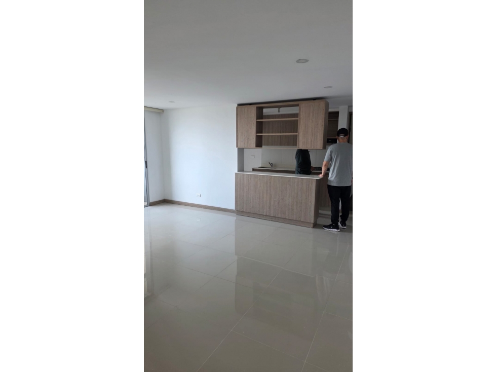 HERMOSO APARTAMENTO EN ENVIGADO - EL CHINGUI — foto 2