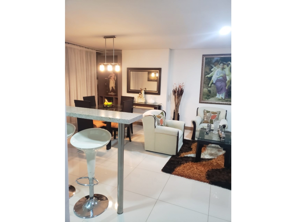 HERMOSO APARTAMENTO EN ENVIGADO PARTE PLANA