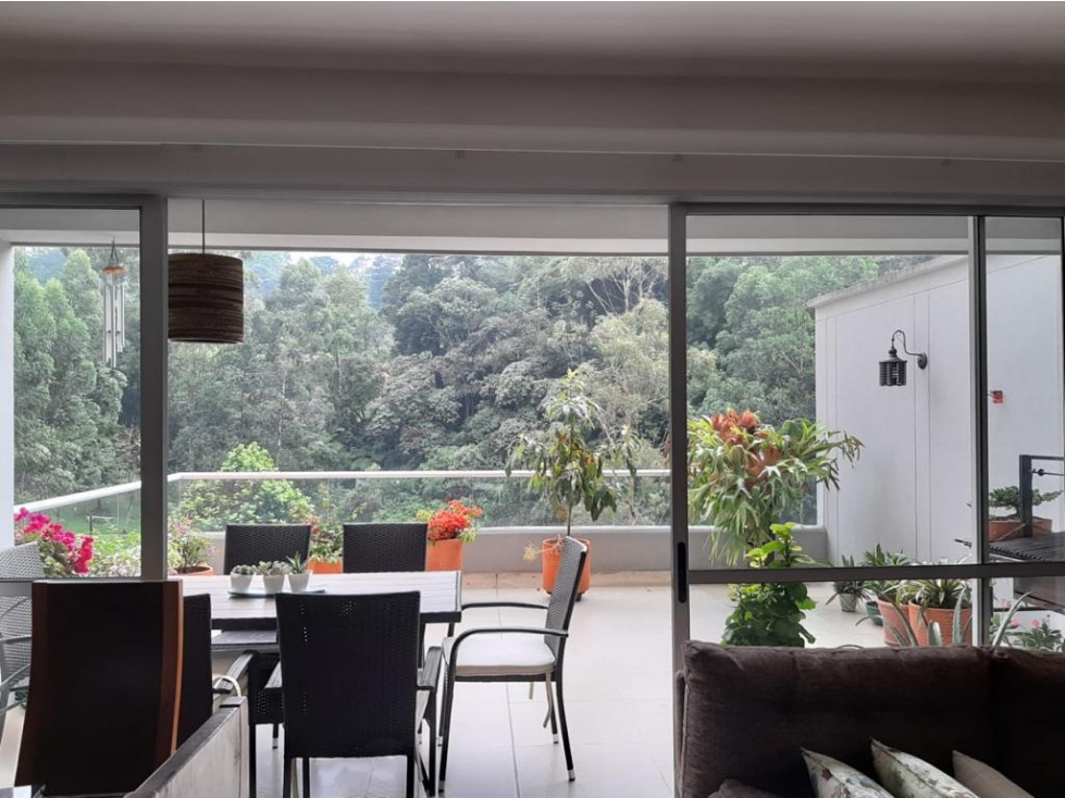 HERMOSO APARTAMENTO ENVIGADO LOMA LAS BRUJAS