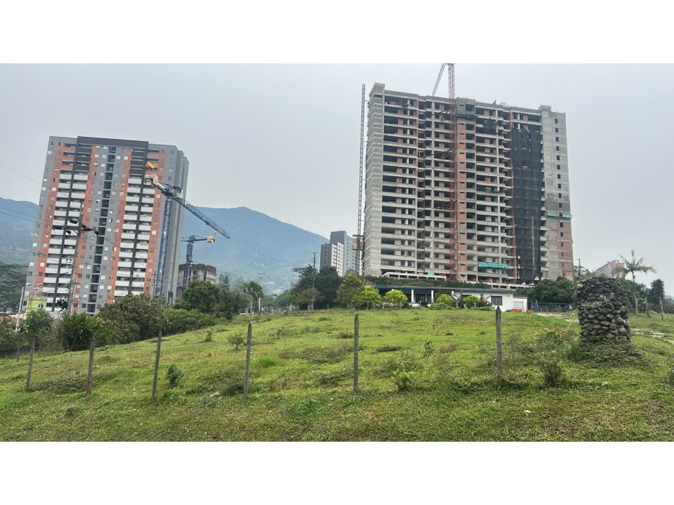 LOTE ESTRATEGICO EN LA ESTRELLA PARA PROYECTO DE VIVIENDA - 2