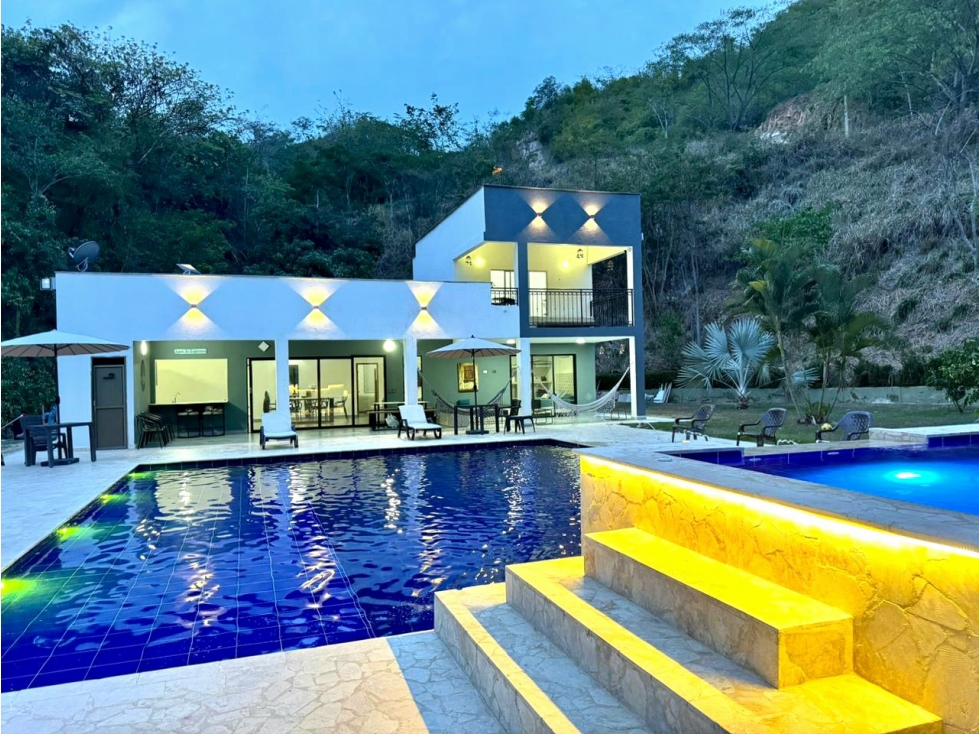 ESPECTACULAR FINCA EN RENTA ENTRE SAN JERONIMO Y SANTA FE DE ANTIOQUIA — foto 2