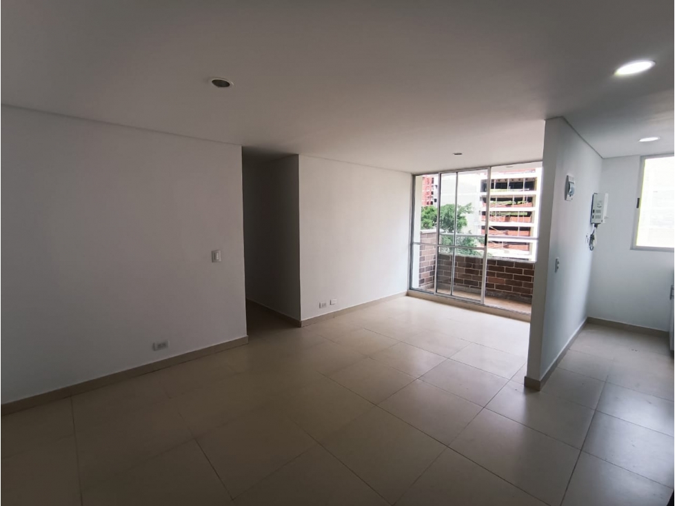 APTO PARA RENTA EN UNIDAD ARAMUS SABANETA — foto 2