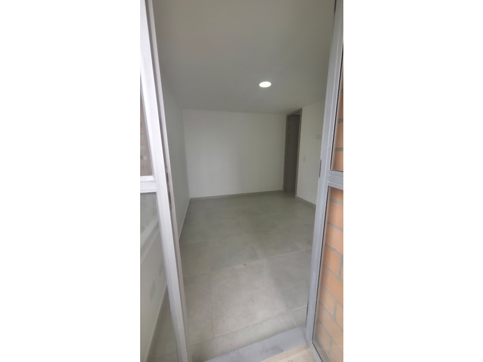 HERMOSO APARTAMENTO EN SABANETA - LAS LOMITAS — foto 4