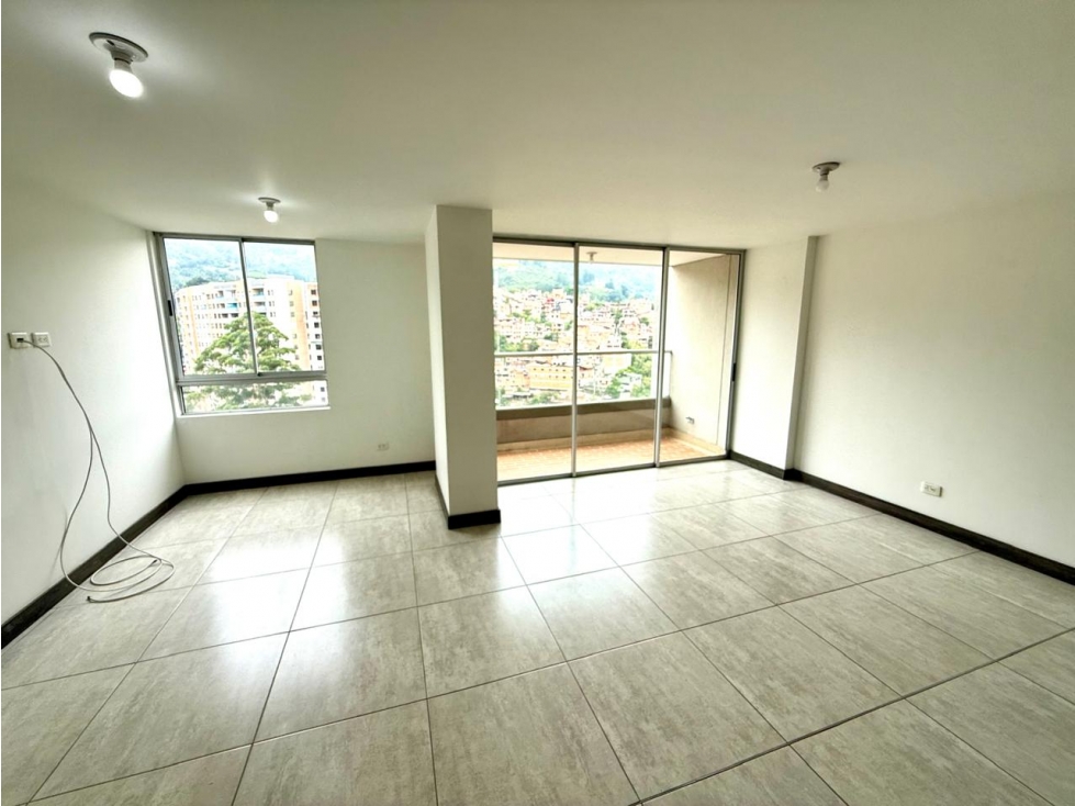 VENTA APTO EN CAMINO VERDE EL MEJOR LUGAR CAMPESTRE EN ENVIGADO — foto 3
