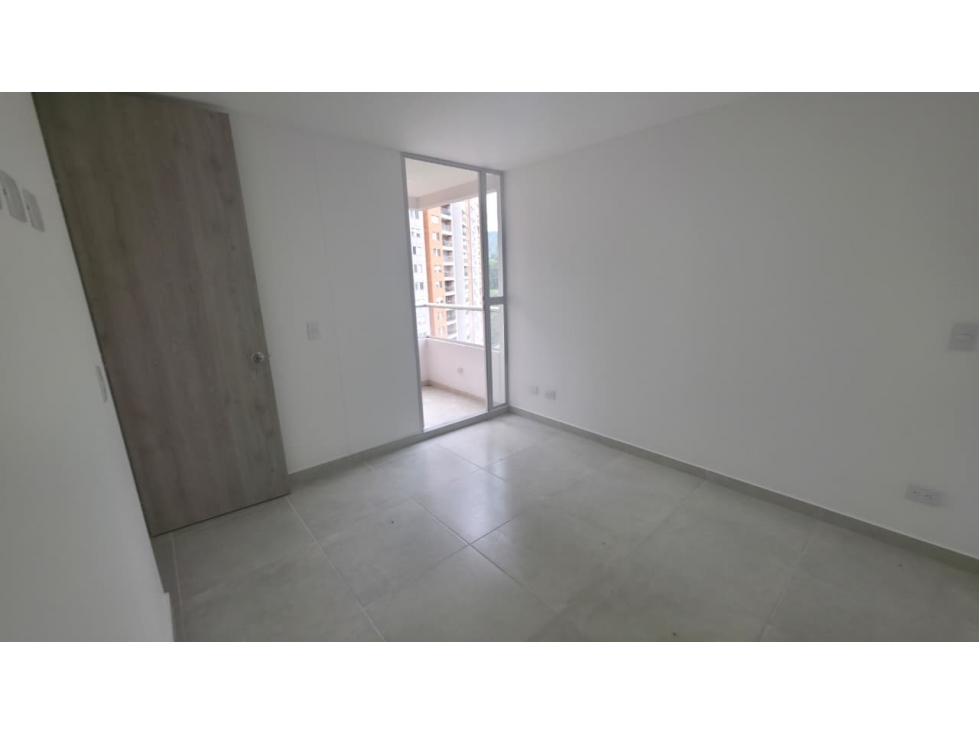 HERMOSO APARTAMENTO EN SABANETA - LAS LOMITAS — foto 6