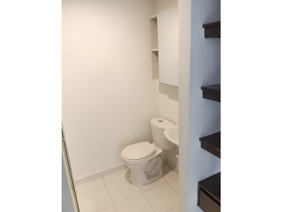 APTO PARA RENTA EN UNIDAD ARAMUS SABANETA — foto 5