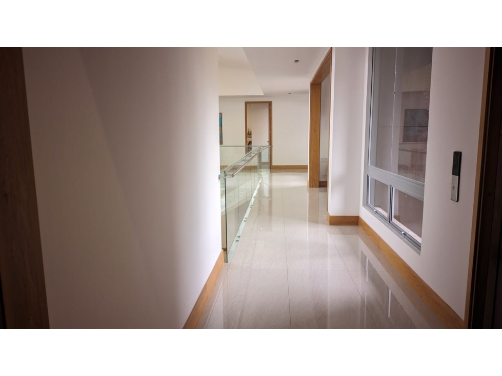 HERMOSA CASA EN EL RETIRO - MONTE SERENO — foto 4