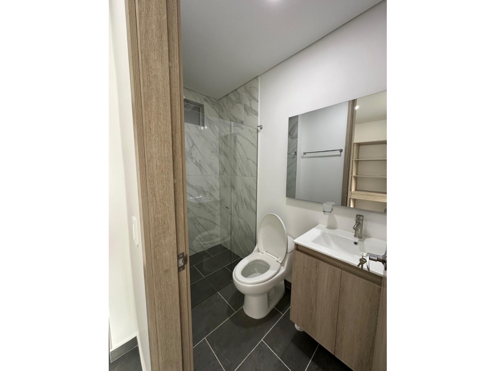 HERMOSO APARTAESTUDIO EN SABANETA - LA DOCTORA — foto 2