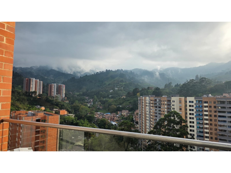 HERMOSO APARTAMENTO DUPLEX EN ENVIGADO — foto 4