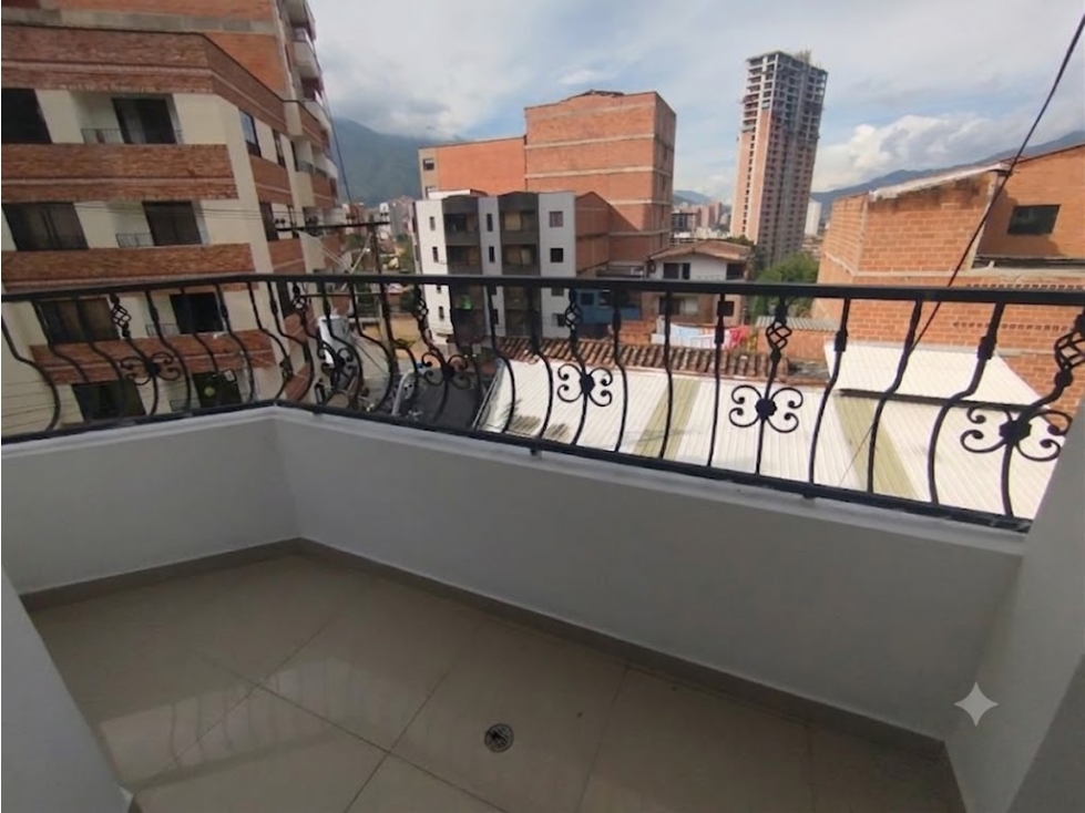 OPORTUNIDAD EN BELLO, EDIFICIO EN SANTA ANA - NEGOCIABLE