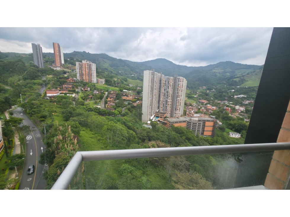 HERMOSO APARTAMENTO EN SABANETA - LAS LOMITAS — foto 3