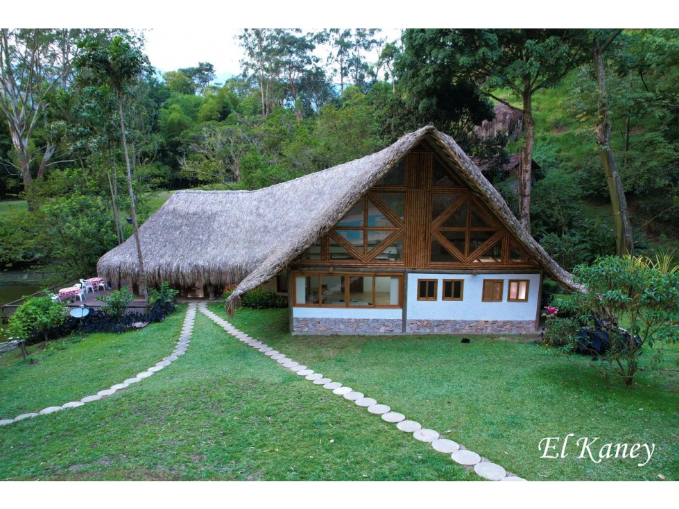 FINCA HOTEL EN GIRARDOTA INVERSIÓN TURÍSTICA Y PATRIMONIAL