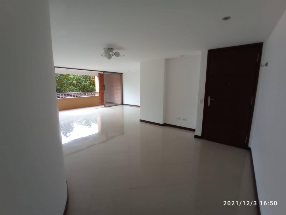 APARTAMENTO ZONA PLANA ENVIGADO GRAN OPORTUNIDAD — foto 3